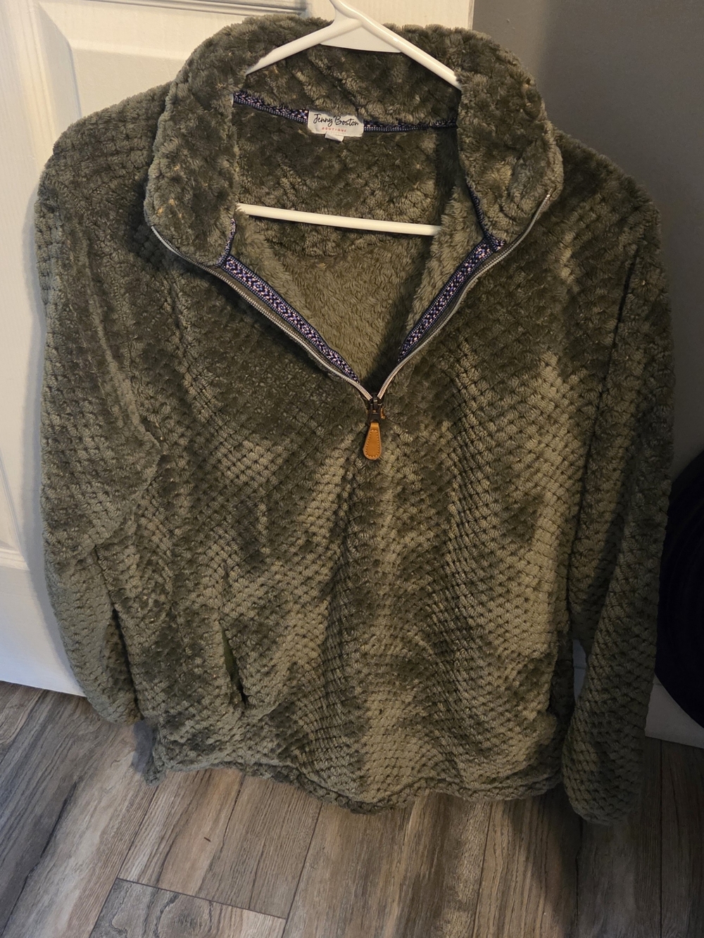 Jenny Boston Cozy Olive Green Plush Quarter-Zip Pullover